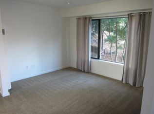 15 Blanca Dr, Novato, CA 94947