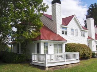 15 Muirfield Dr #15, Bridgton, ME 04009