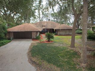 4541 Ortega Farms Cir, Jacksonville, FL 32210