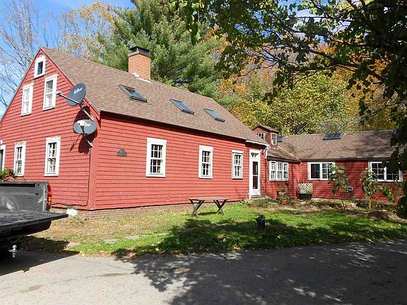 3rd image of 429 Gilford Ave