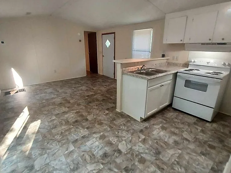 1275 Mount Holly Rd — Photo 7