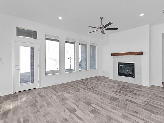 5th image of 7204 Black Cherry Ln