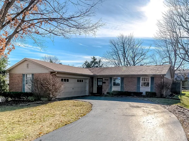 221 Wildwood Pl — Photo 15