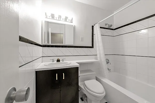 Sold by Benjamin Realty Since 1980 | media 37