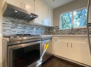 806 Fulton St #3, Redwood City, CA 94061