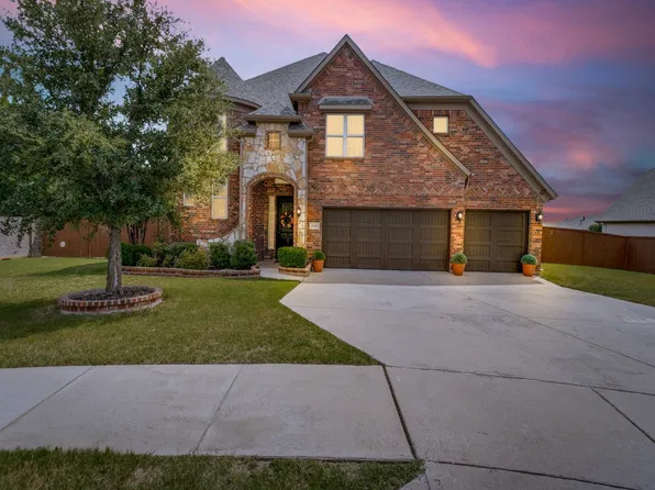 11901 Drummond Ln, Fort Worth, TX 76108