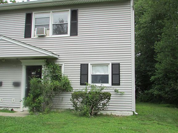 3rd image of 74 Demarest Ave #B
