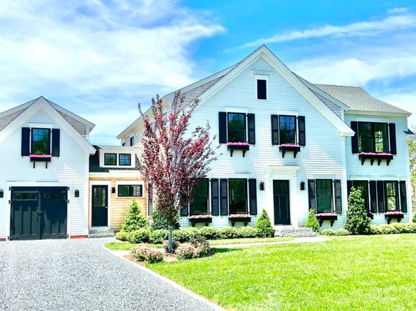 18 Bold Meadow Rd, Edgartown, MA 02539