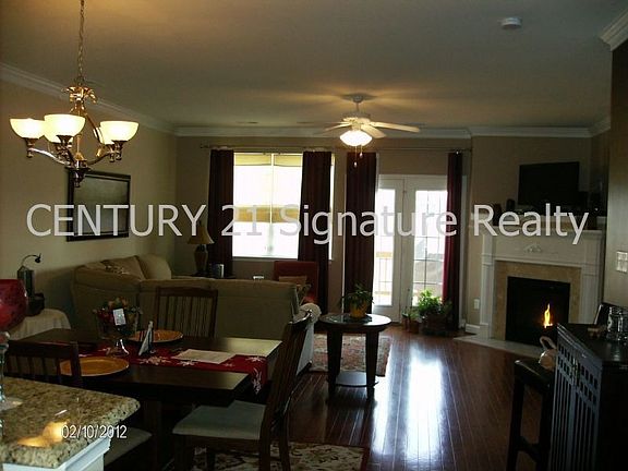 4th image of 7332 Jackson Arch Dr