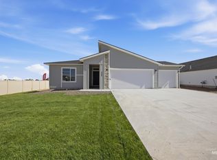 306 W 17th Ave, Jerome, ID 83338