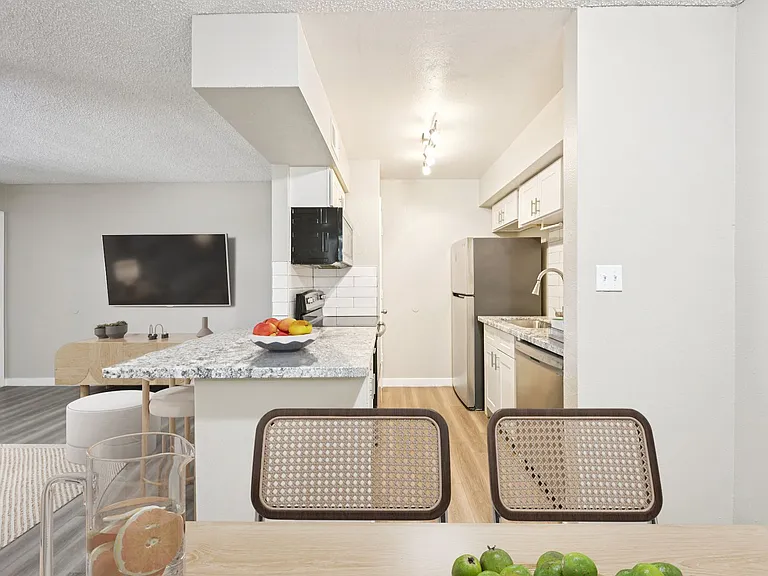 Jade Ridge Apartments — Photo 68