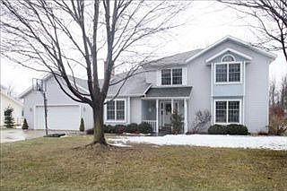 1st image of 196 Cherryview Dr