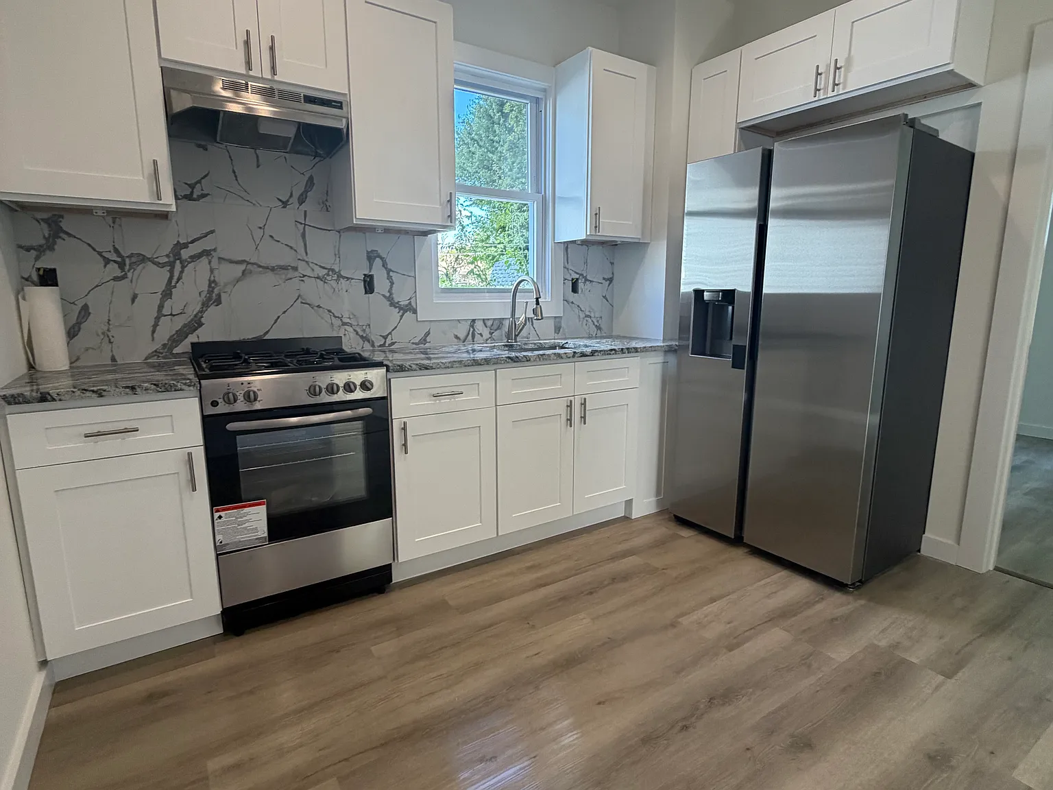 2 bed, $2,500 — Photo 3