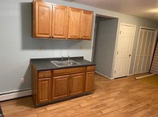 224 8th St, Fairview, NJ 07022