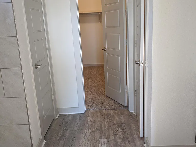 8101 City Top Blvd — Photo 19