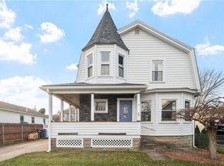 36 England St, Cumberland, RI 02864