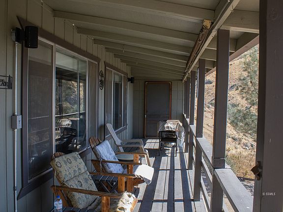 3rd image of 2616 Evans Rd