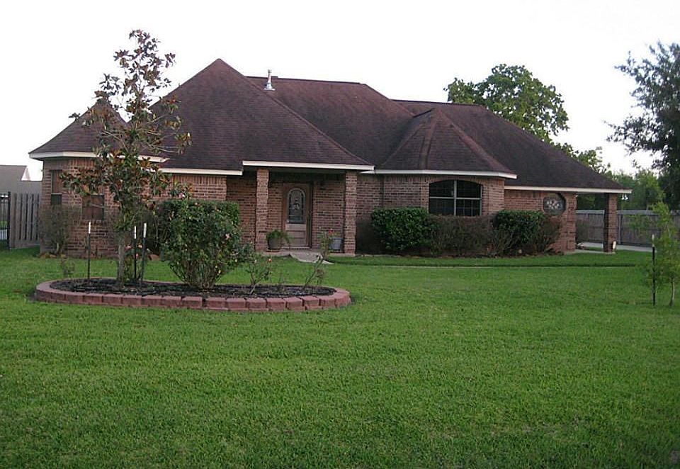 1st image of 3310 Kathleen Dr