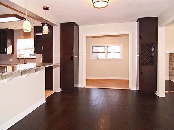 4th image of 1808 Kessler Boulevard East Dr