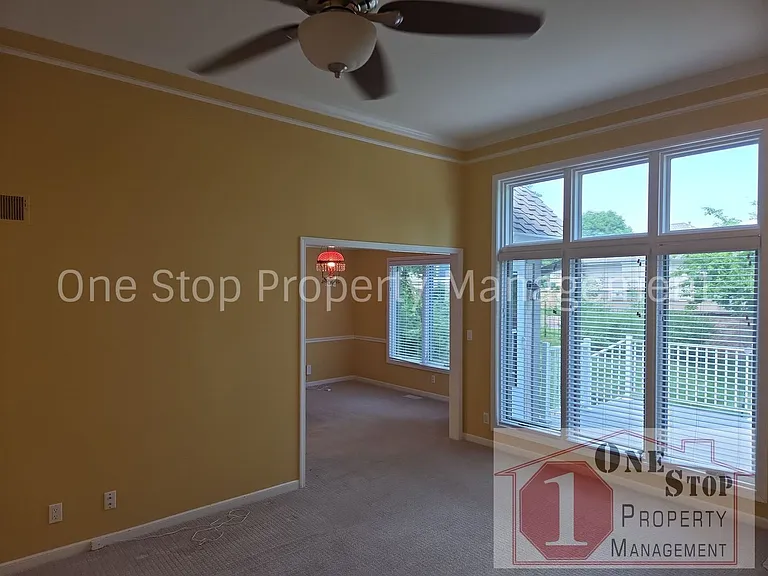 5222 W 121st St — Photo 4