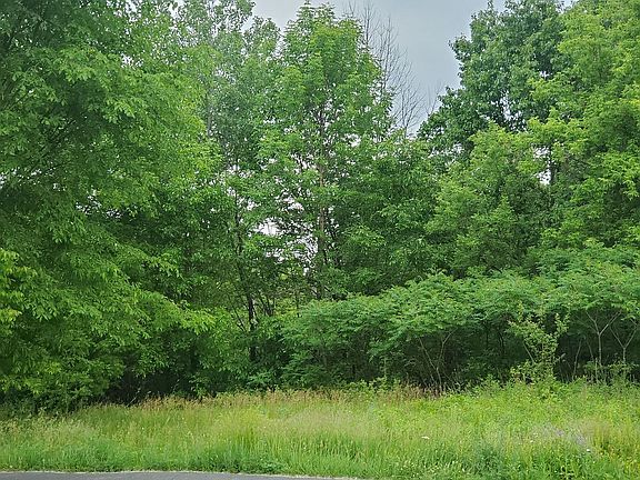 Lot located at 1277 Victoria