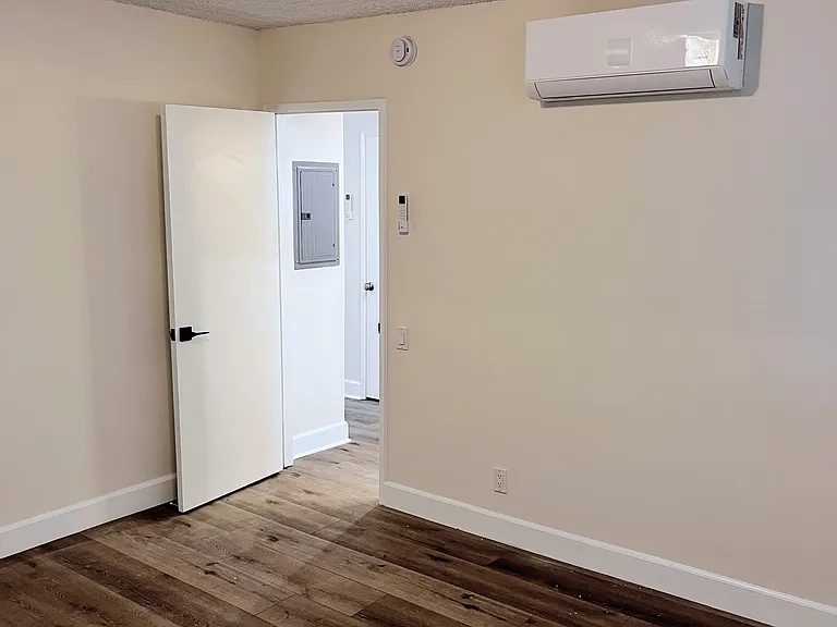 2387 Florencita Ave #8 — Photo 6