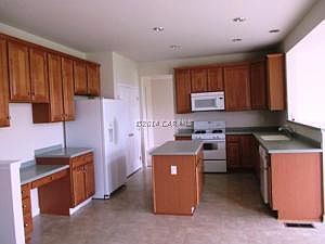 2nd image of 103 Horsetail Ct