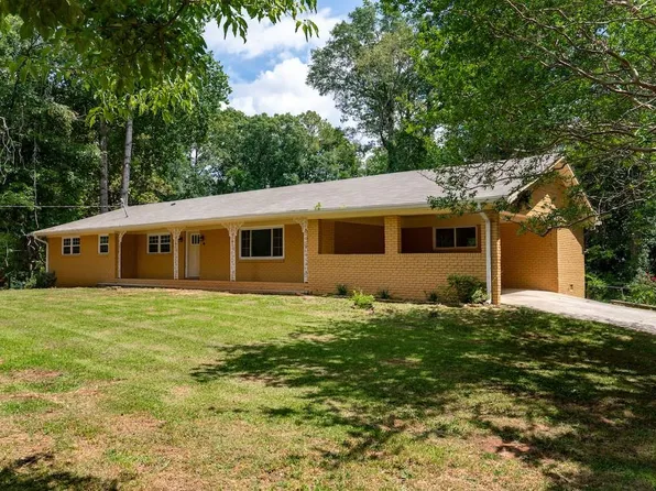 4990 Alexander Ave, Union City, GA 30291