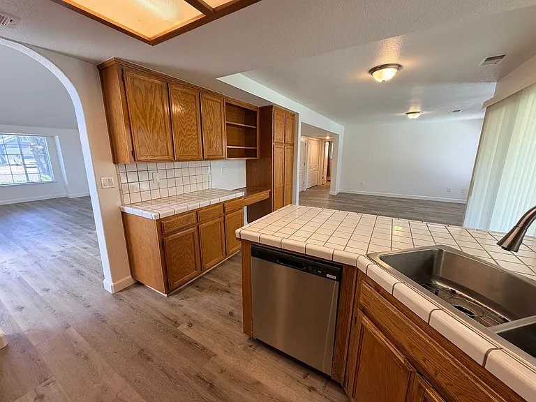 1311 Saint Francis Dr — Photo 15