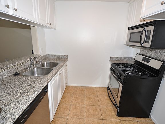 3rd image of 5500 Bonner Ave APT 308