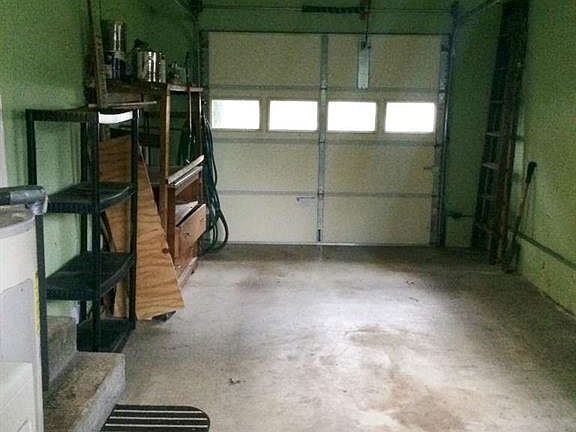 2nd image of 1056 Sanford Ave