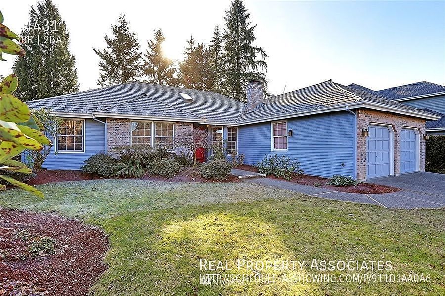 1st image of 14431 NE 61st St