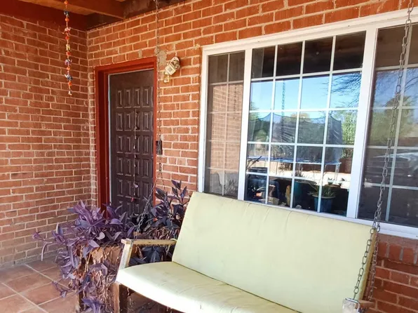4102 E Camino De La Colina, Tucson, AZ 85711