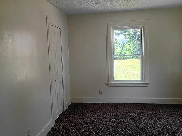 134 Charter Oak St — Photo 16