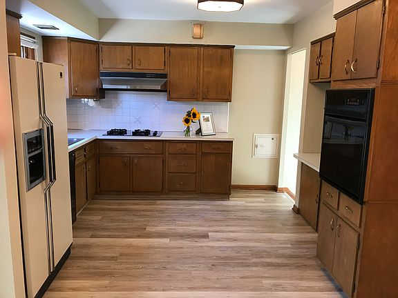 4th image of 4637 Morningside Dr