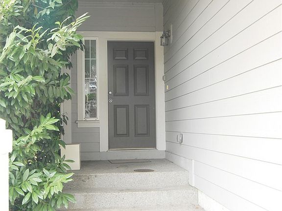 2nd image of 11118 184th St E