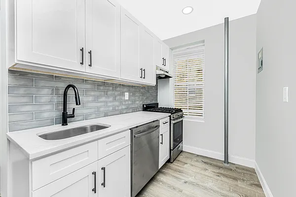 Rented by EXIT Realty Premium | media 17