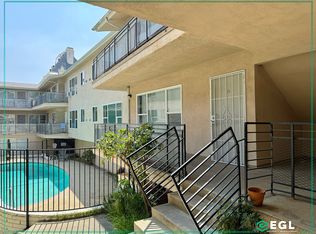 5350 Russell Ave APT 24, Los Angeles, CA 90027