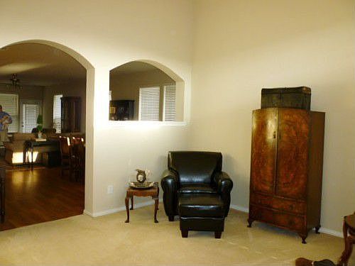 2nd image of 305 Creekview Dr
