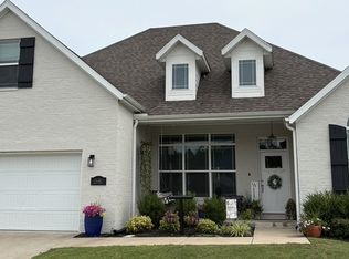 2680 S Cobalt Ave, Fayetteville, AR 72701