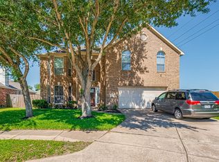 2202 Megellan Point Ln, Pearland, TX 77584