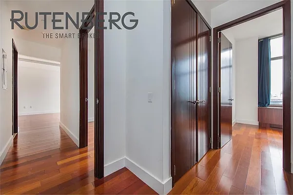 Rented by R New York | media 46