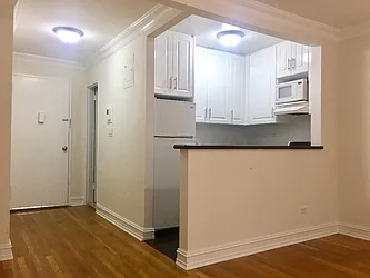 Rented by Manhattan Connection