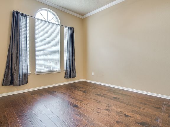 5th image of 8607 Ironwood Dr
