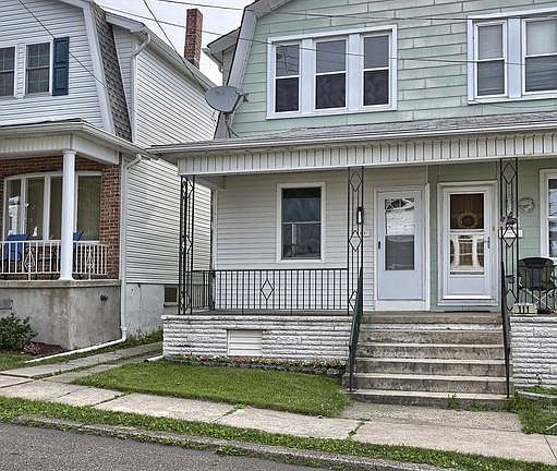 2nd image of 113 N 6th St