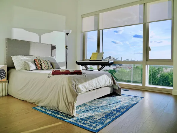 75 Park Lane South image 3 of 38