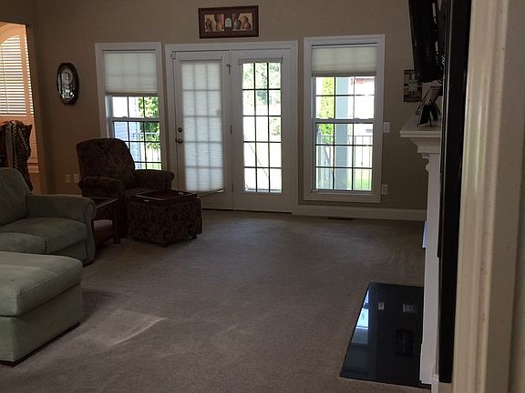 5th image of 104 Brigham Ct