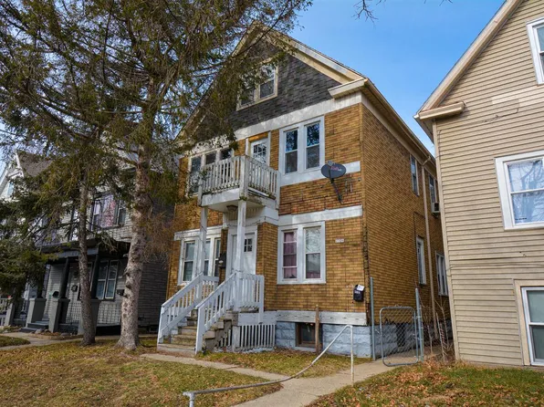 2326 West Burnham STREET, Milwaukee, WI 53204