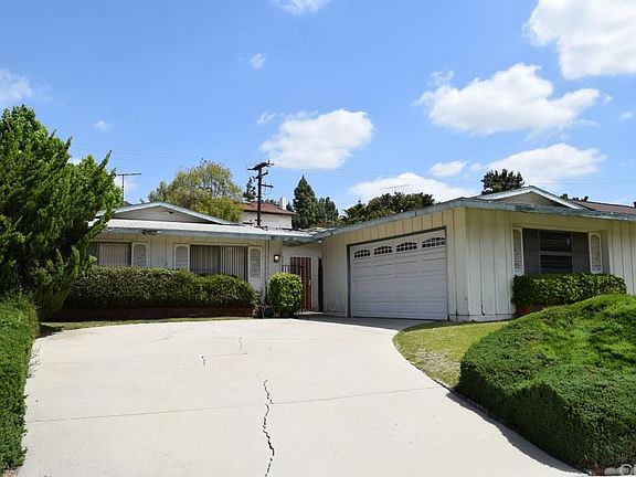 2nd image of 2312 Cuatro Dr