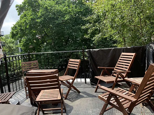 Rented by Brooklyn Heights Real Estate Inc | media 18